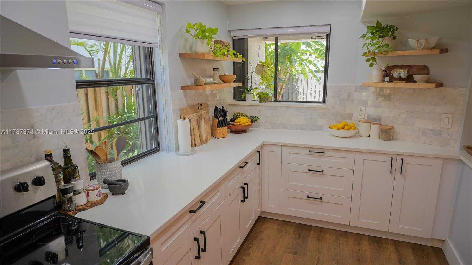 Small Image of 2520 NORTH EAST 9TH ST, Fort Lauderdale Number 4