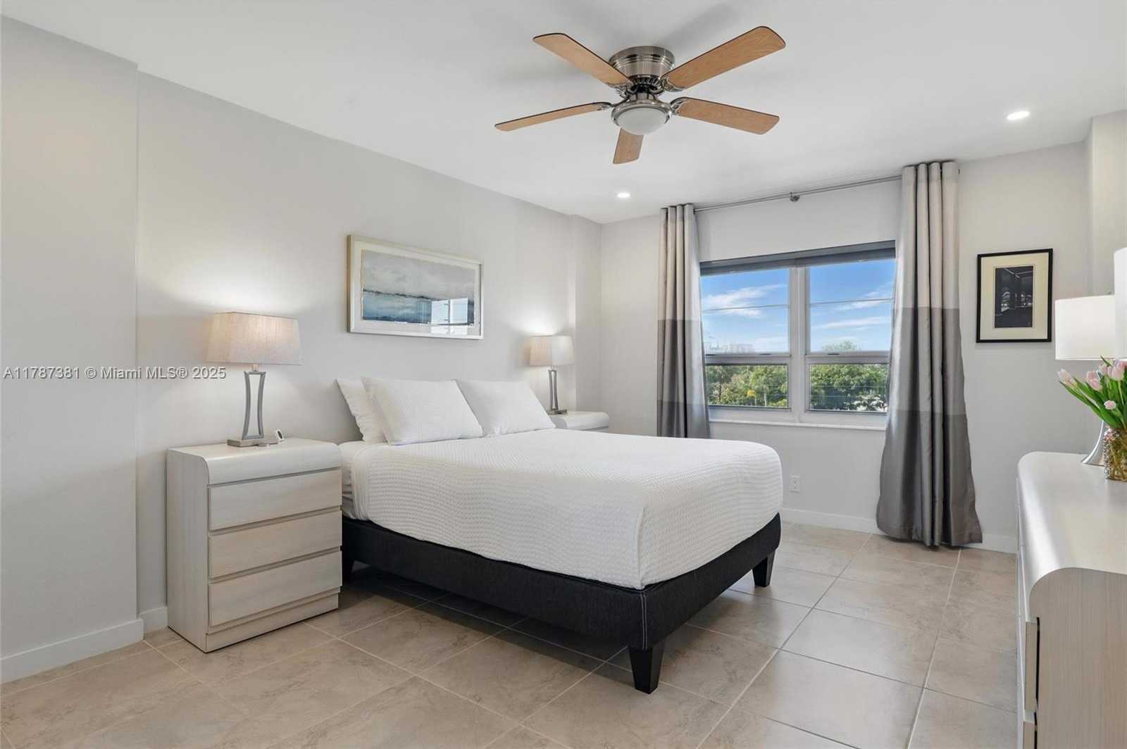 Small Image of 1831 NORTH EAST 38TH ST #402, Oakland Park Number 17