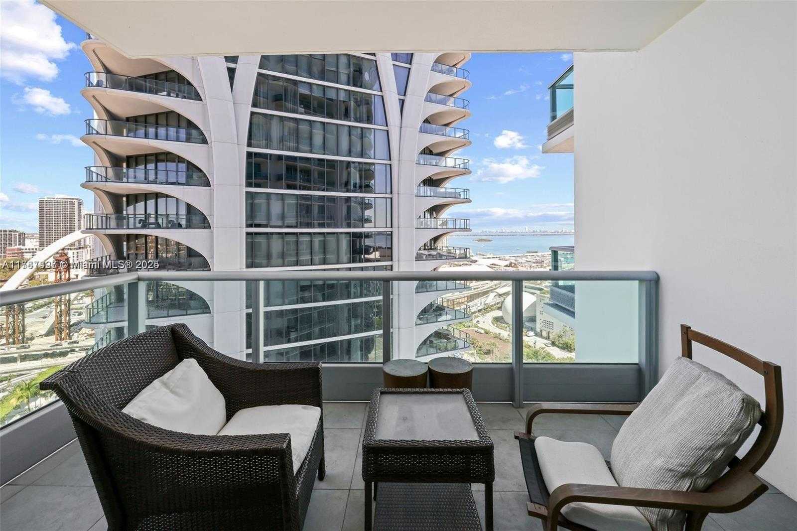 Small Image of 900 BISCAYNE BLVD #2410, Miami Number 2