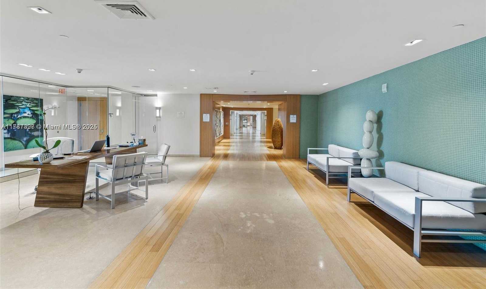Small Image of 900 BISCAYNE BLVD #2410, Miami Number 20