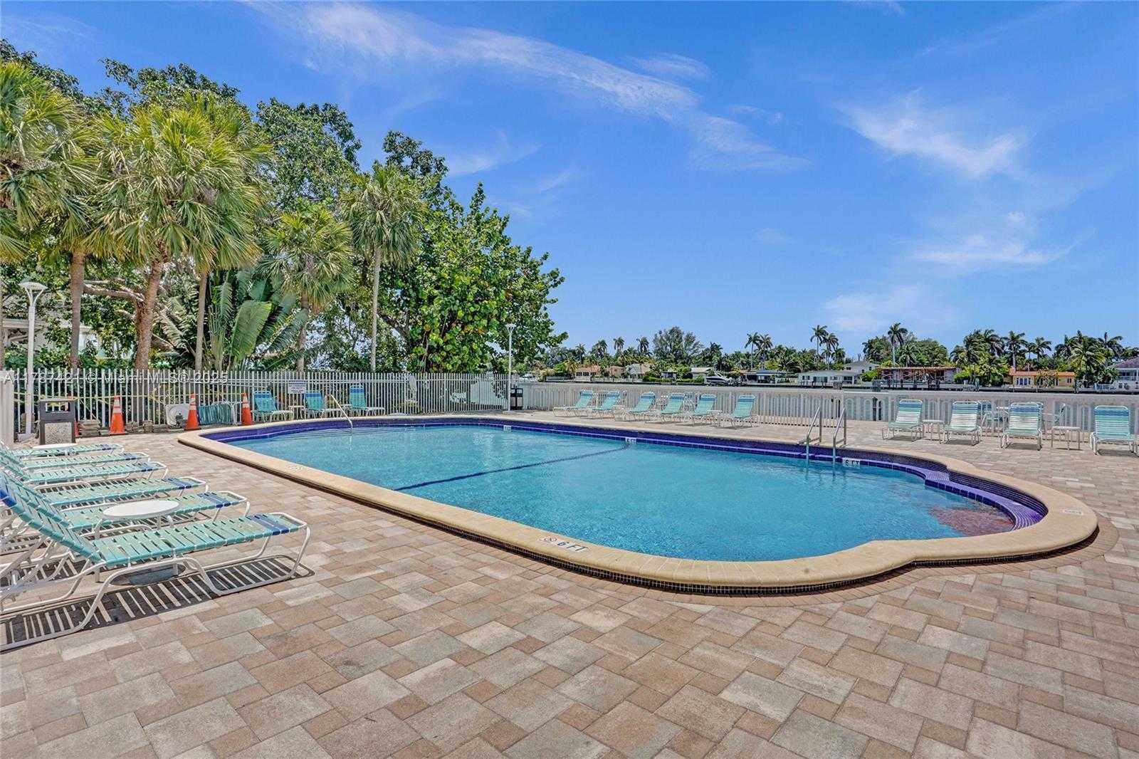Small Image of 1455 NORTH TREASURE DR #7F, North Bay Village Number 33
