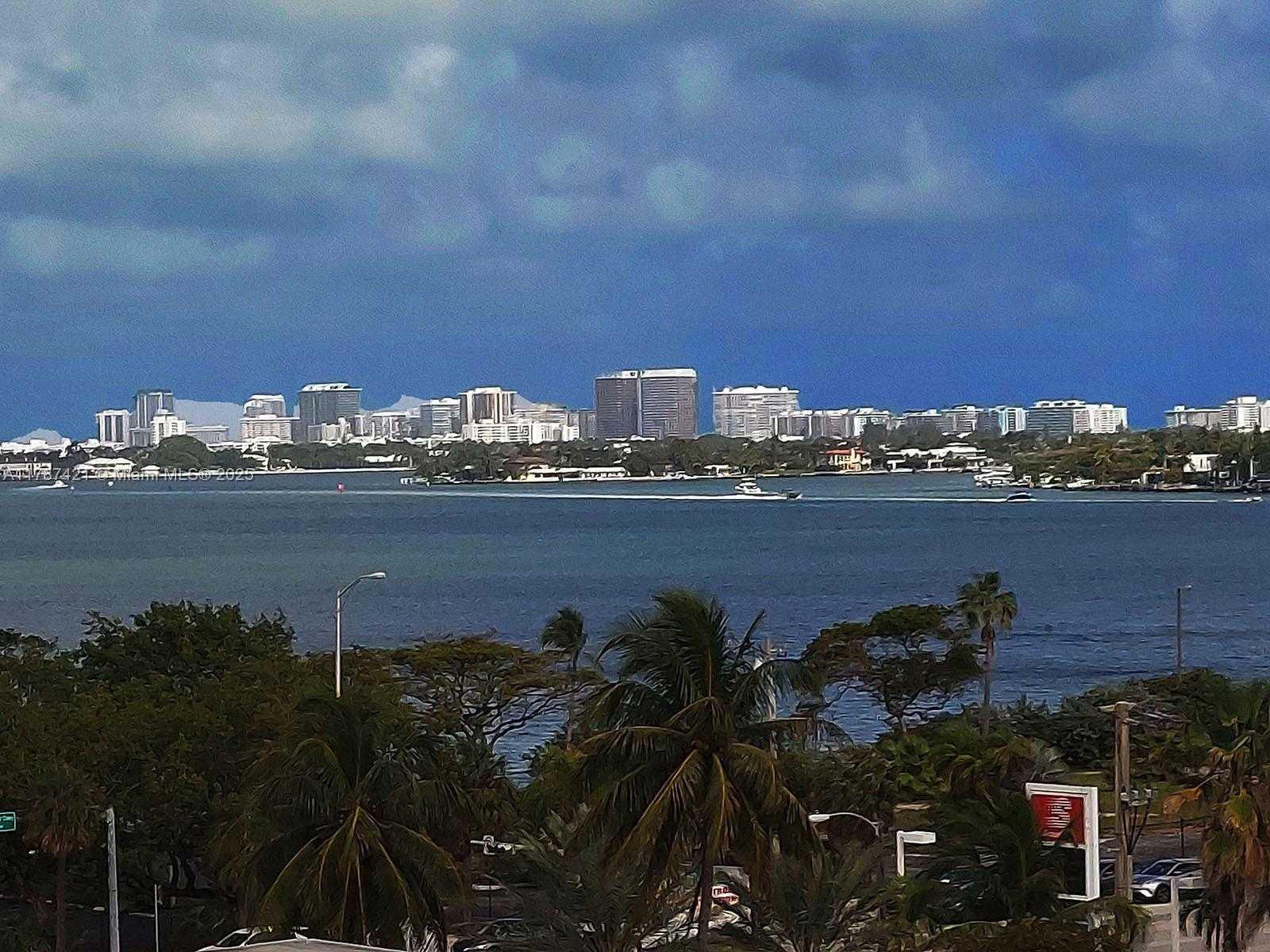 Small Image of 1455 NORTH TREASURE DR #7F, North Bay Village Number 43
