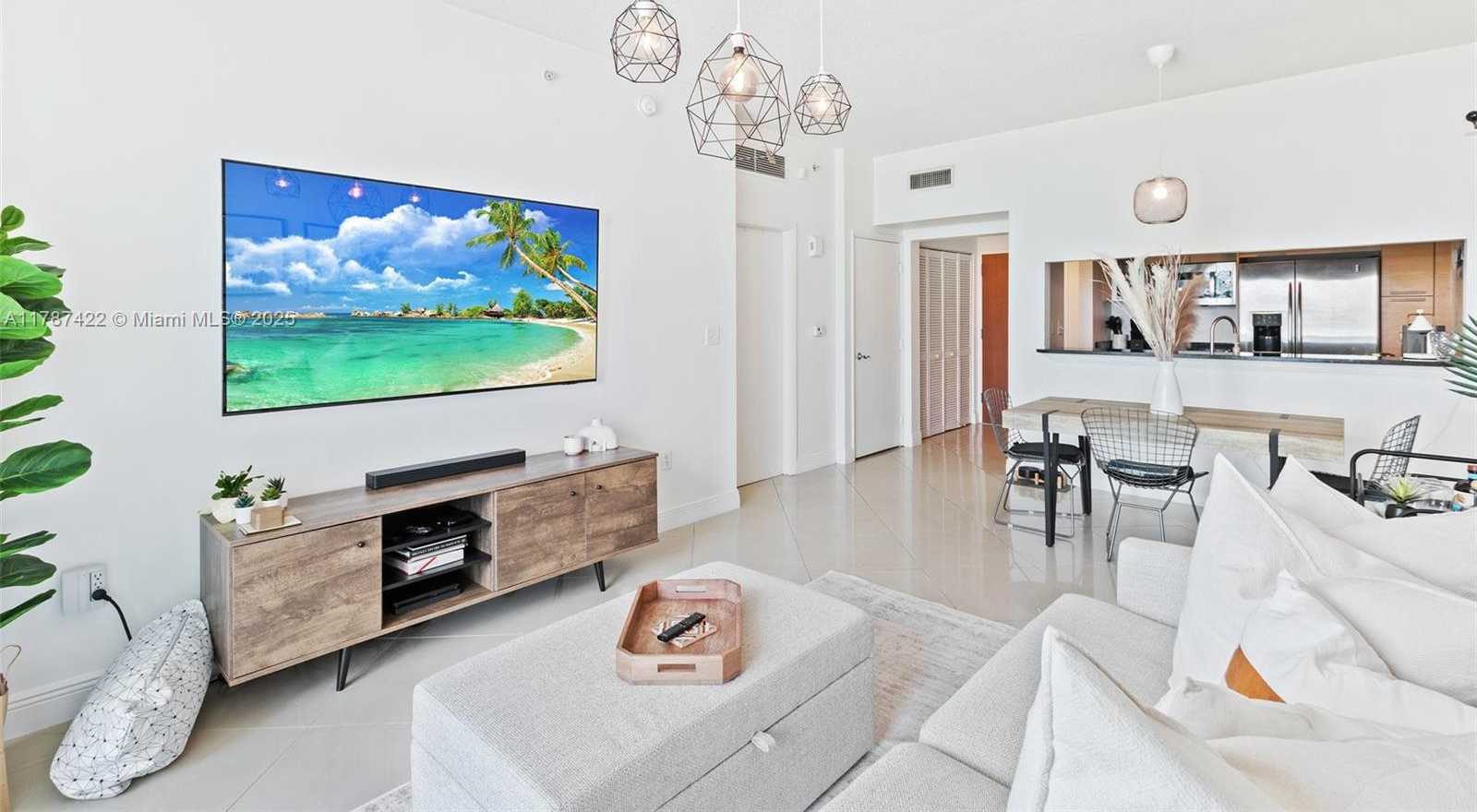 Small Image of 31 SOUTH EAST 5 ST #1009, Miami Number 10