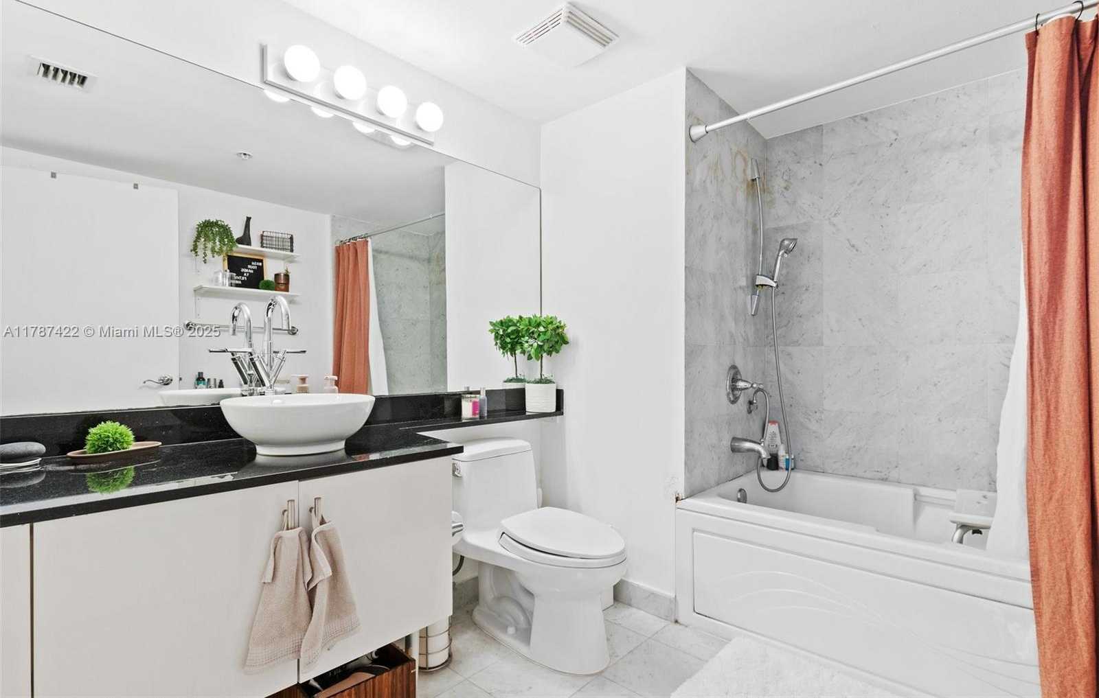 Small Image of 31 SOUTH EAST 5 ST #1009, Miami Number 19