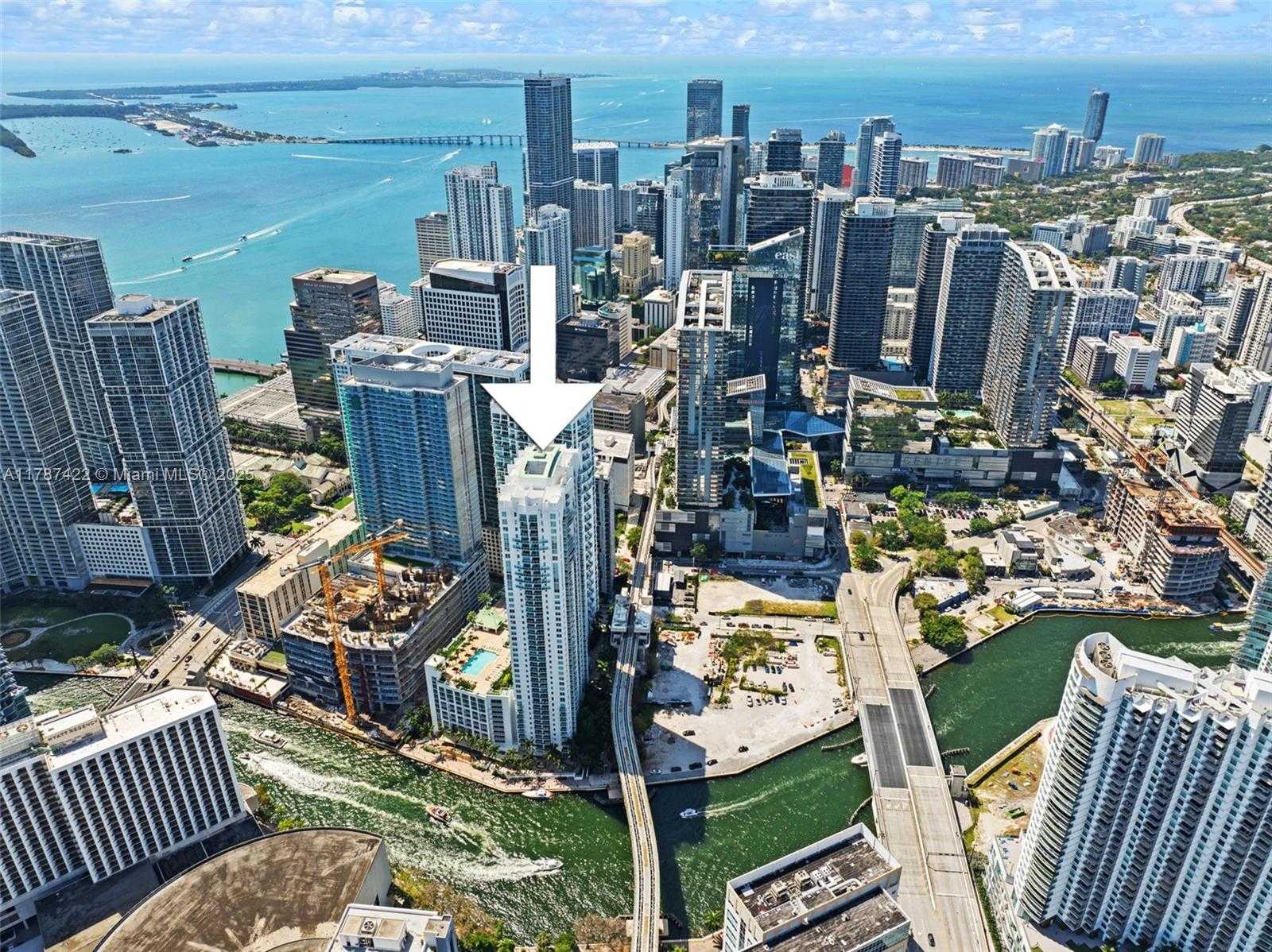Small Image of 31 SOUTH EAST 5 ST #1009, Miami Number 31