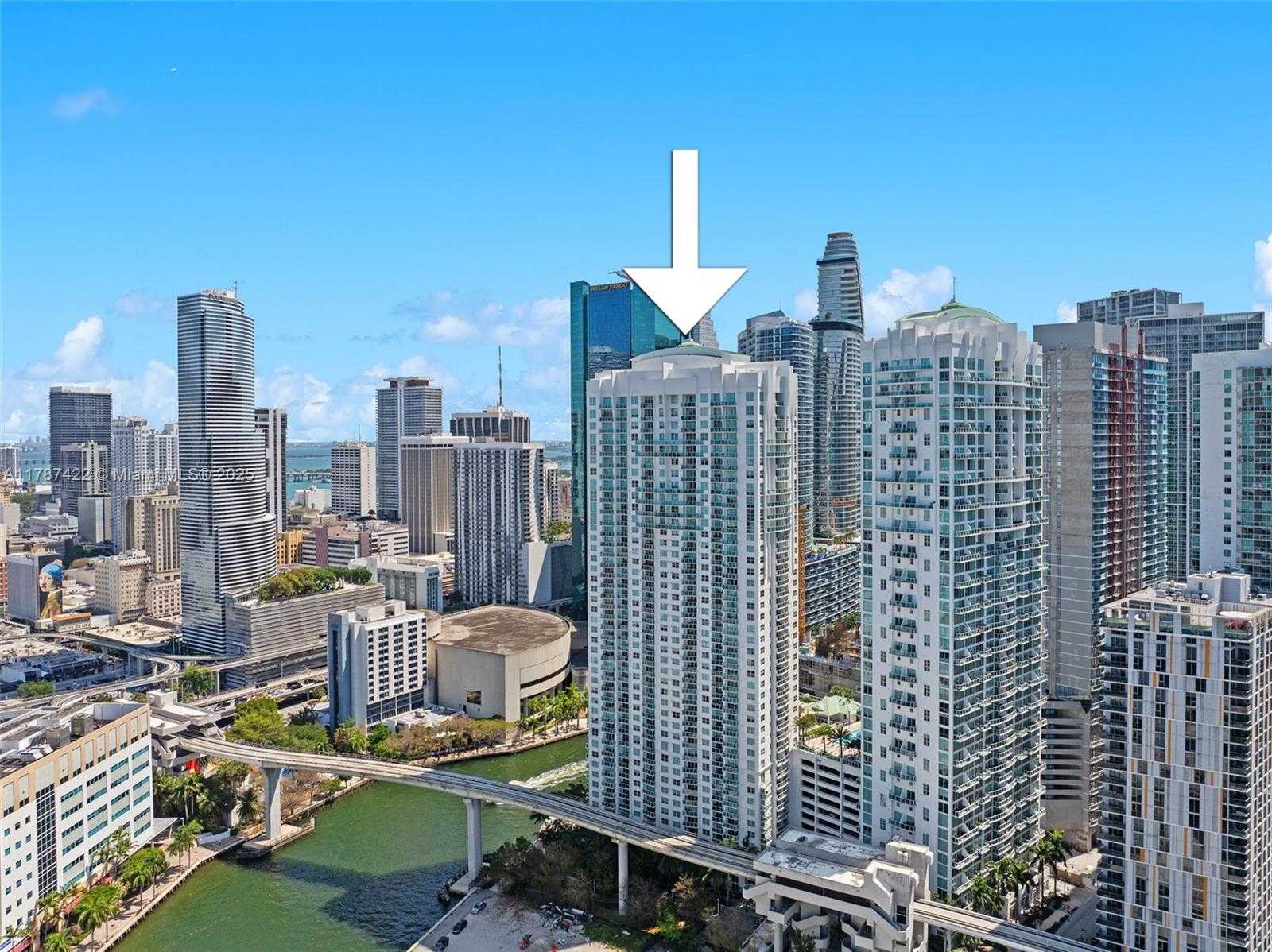 Small Image of 31 SOUTH EAST 5 ST #1009, Miami Number 33