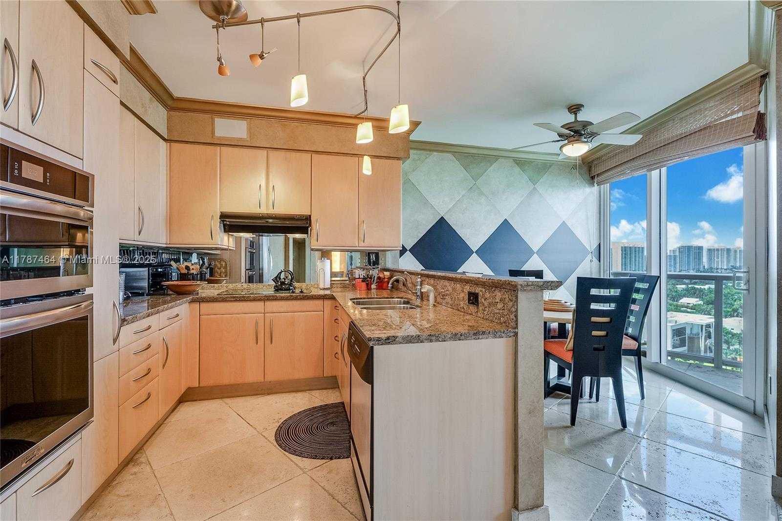 Small Image of 19333 COLLINS AVE #1602, Sunny Isles Beach Number 4