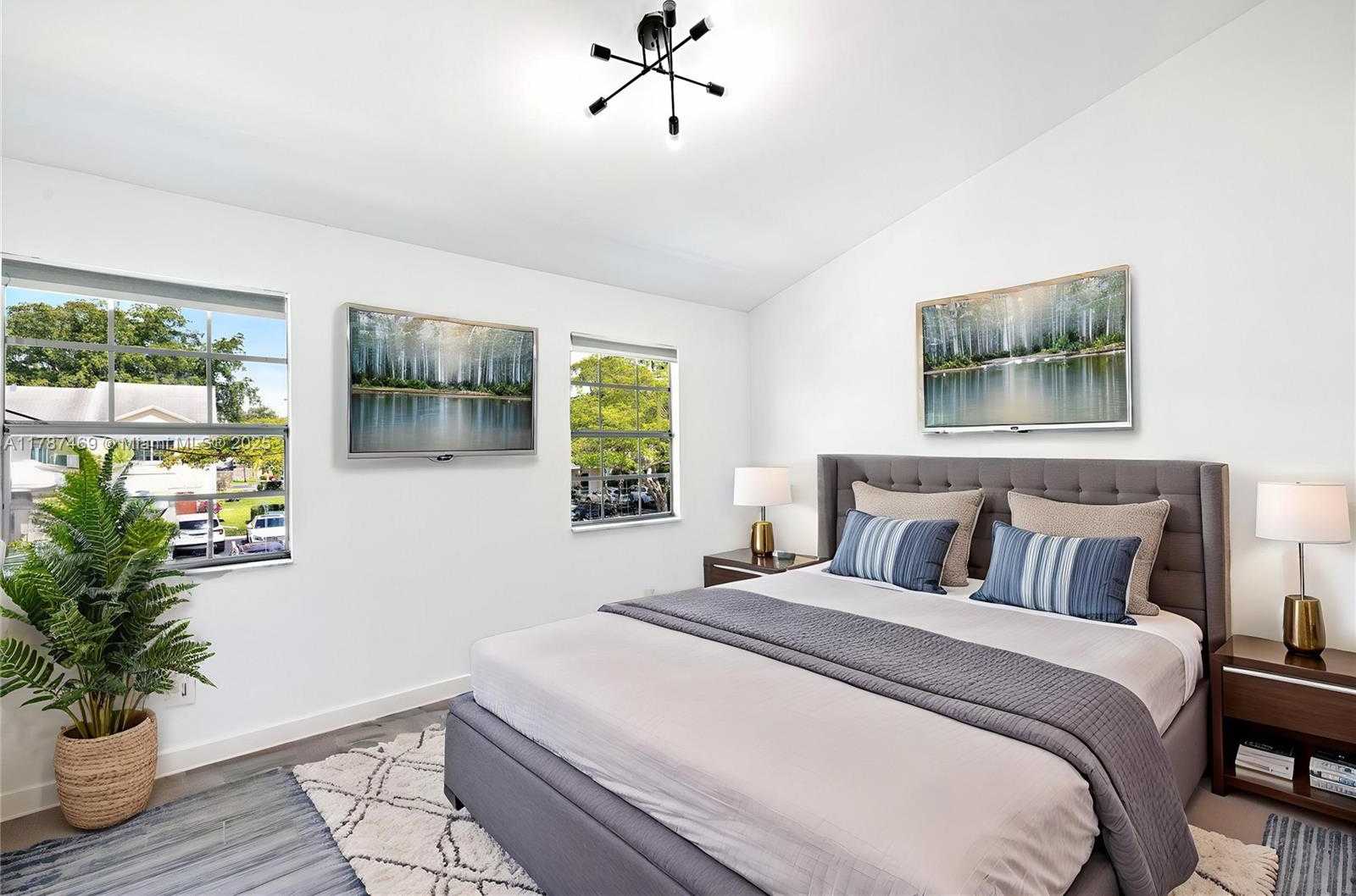 Small Image of 2917 NORTH WEST BELMONT LN #2917, Cooper City Number 7