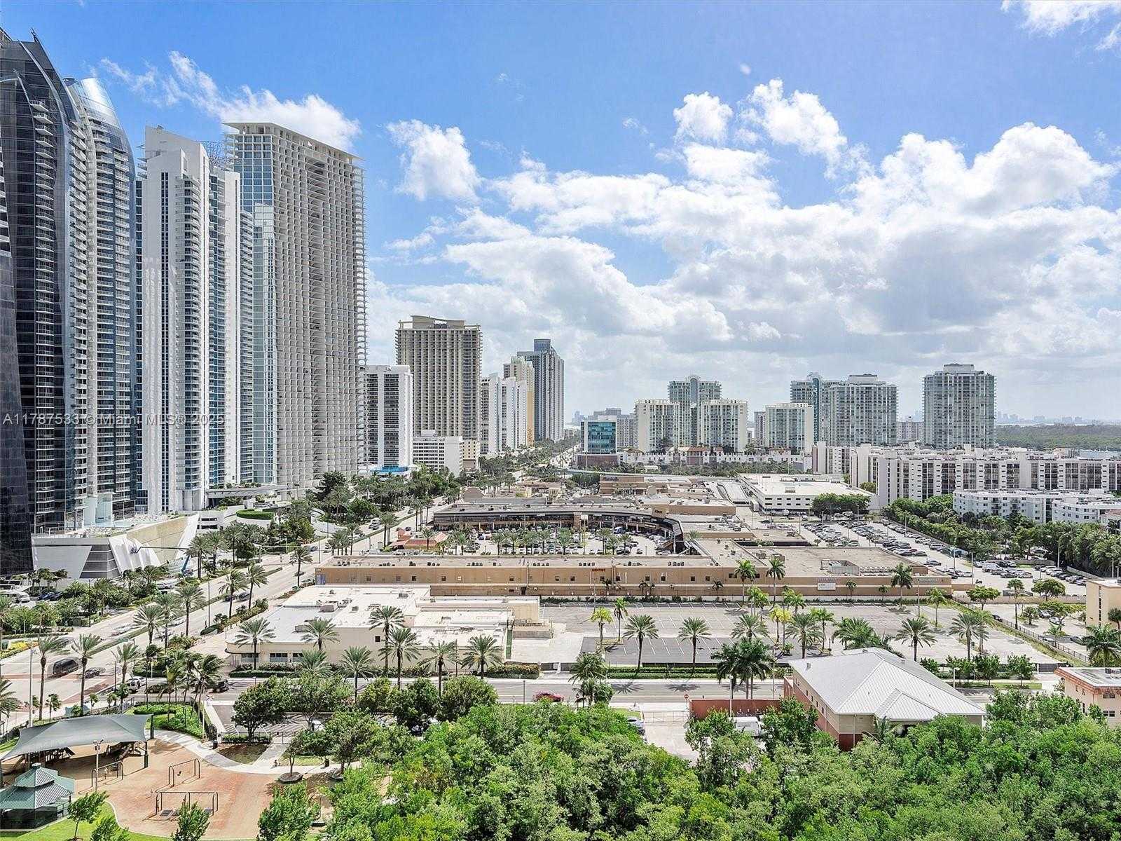 Small Image of 210 174TH ST #2005, Sunny Isles Beach Number 2