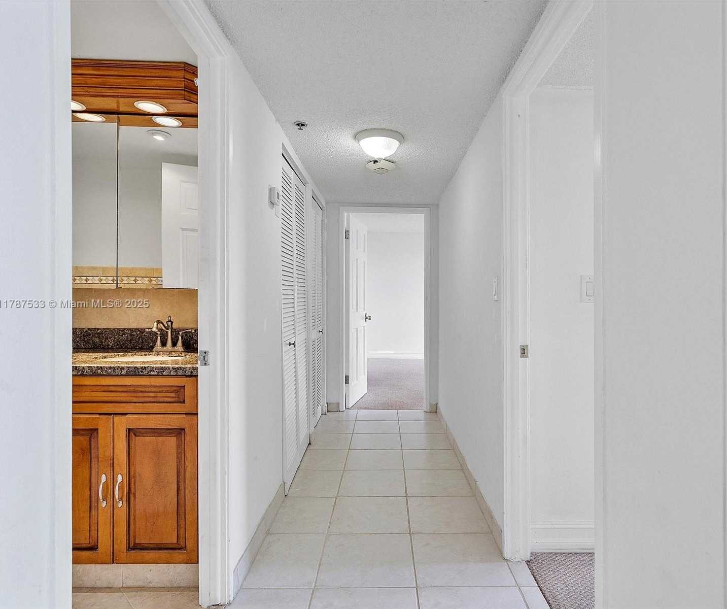 Small Image of 210 174TH ST #2005, Sunny Isles Beach Number 20