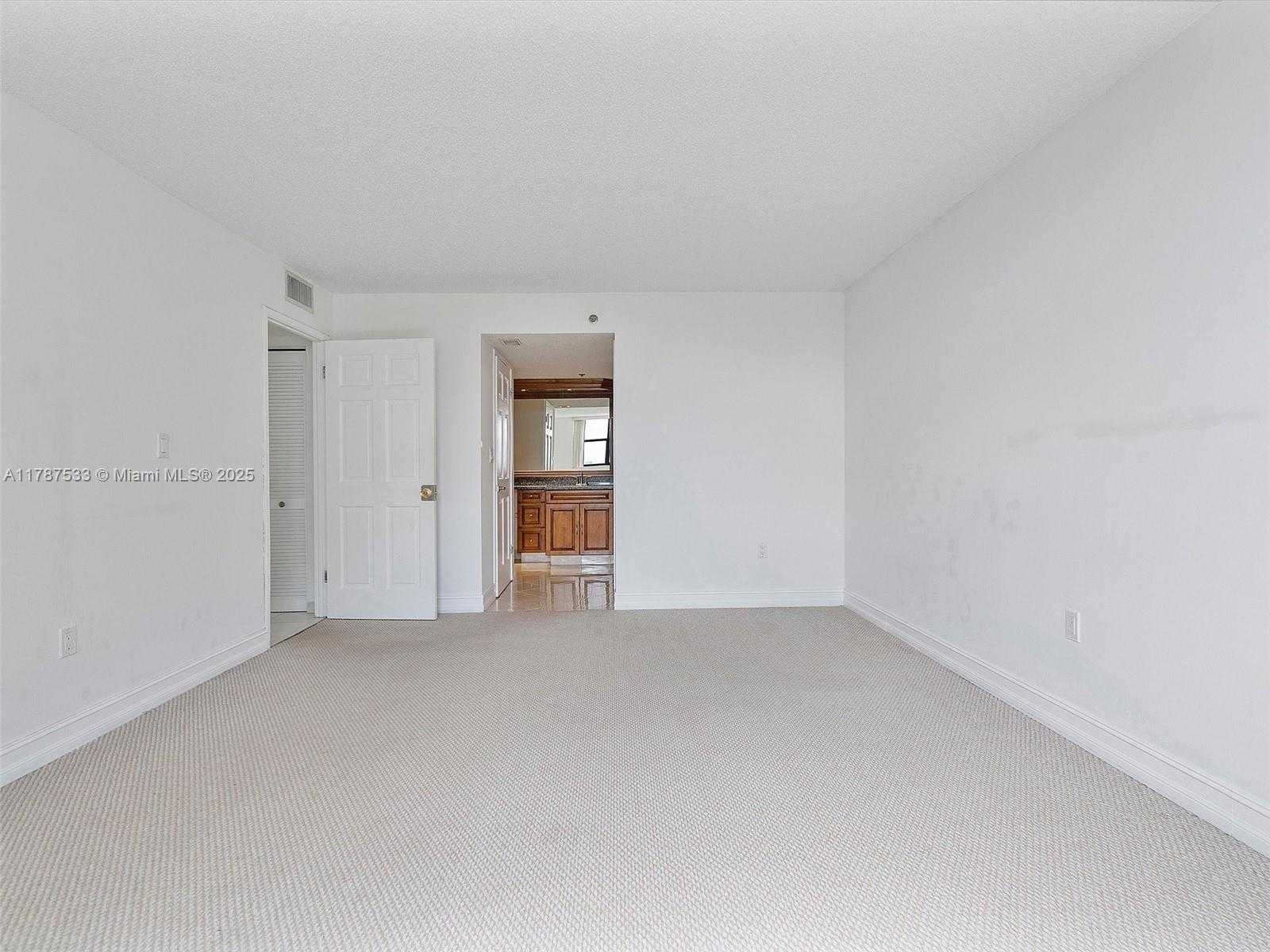 Small Image of 210 174TH ST #2005, Sunny Isles Beach Number 25
