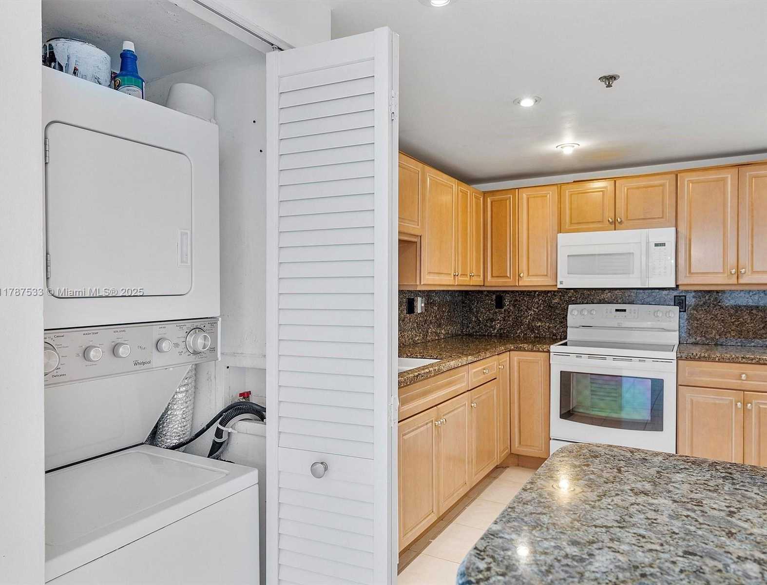 Small Image of 210 174TH ST #2005, Sunny Isles Beach Number 37