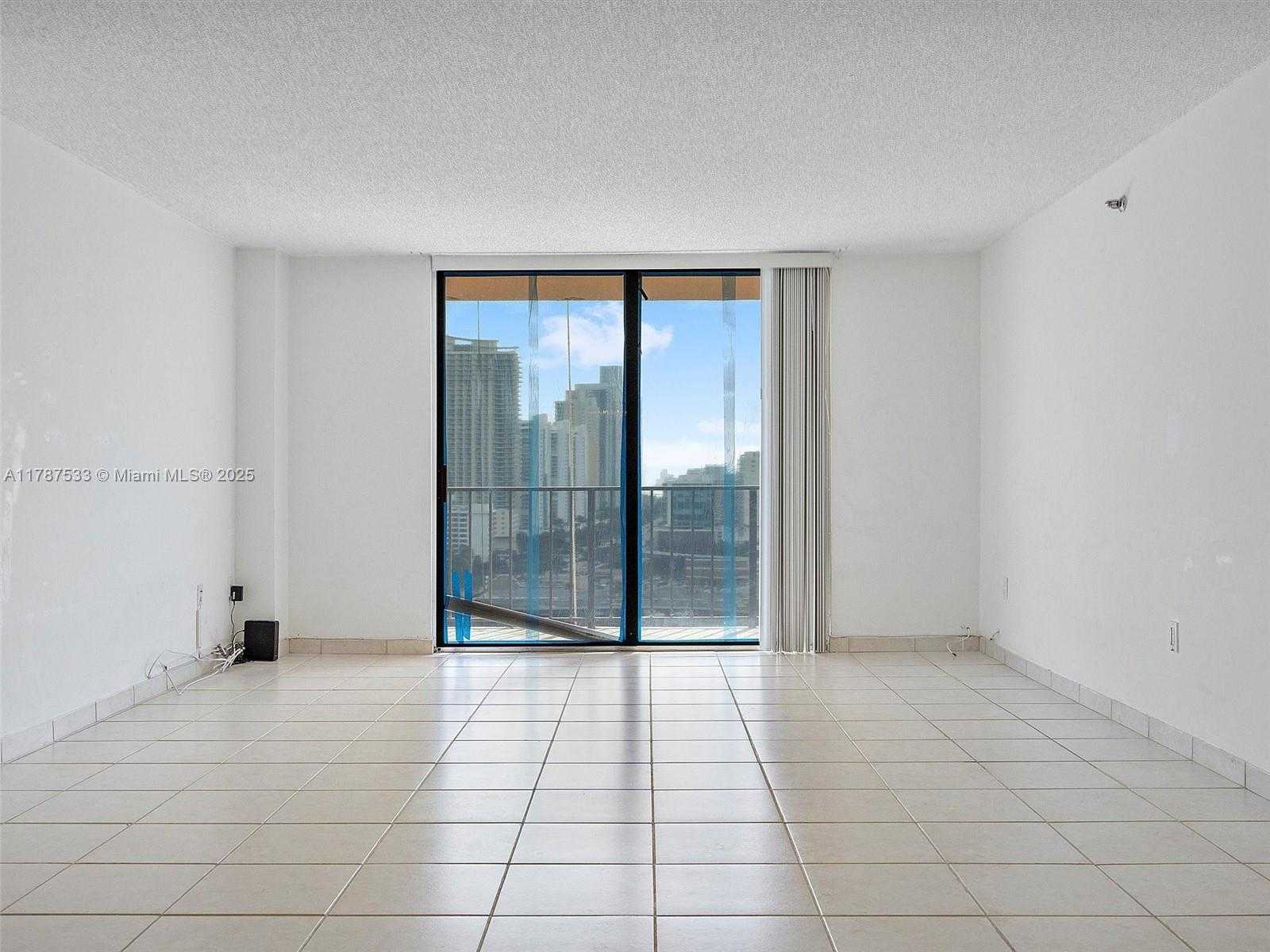 Small Image of 210 174TH ST #2005, Sunny Isles Beach Number 5