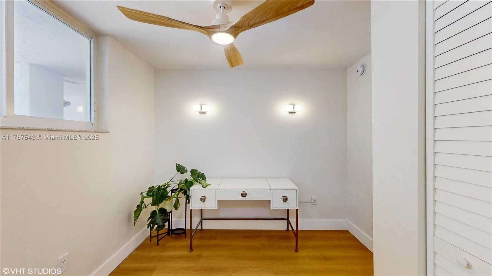 Small Image of 1666 WEST AVE #305, Miami Beach Number 18