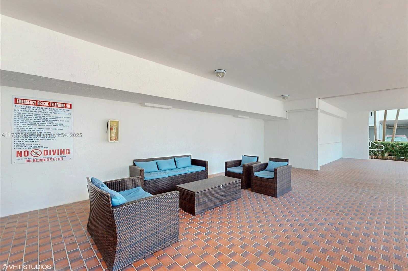 Small Image of 1666 WEST AVE #305, Miami Beach Number 25