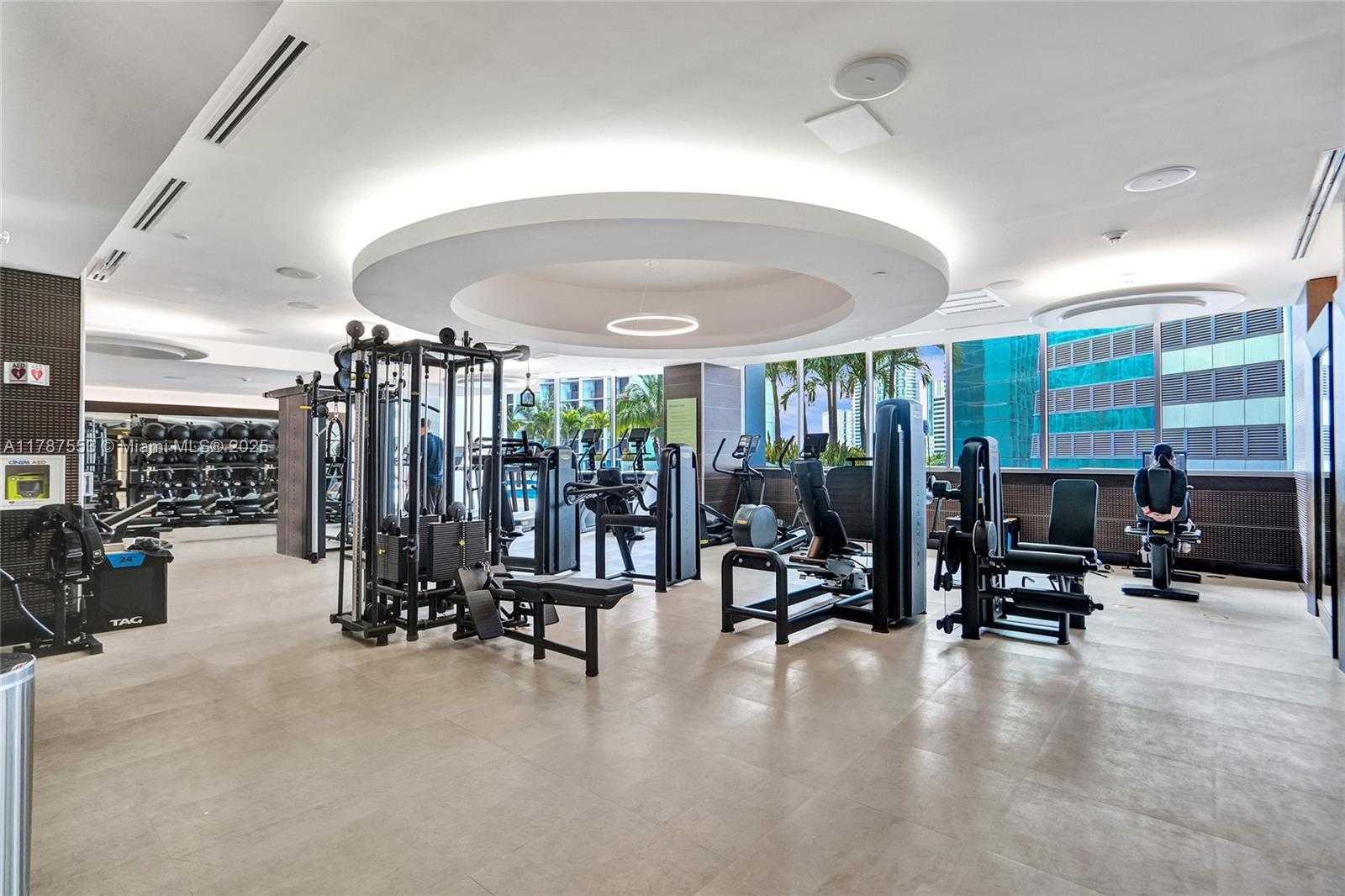 Small Image of 200 BISCAYNE BOULEVARD WAY #3211, Miami Number 18