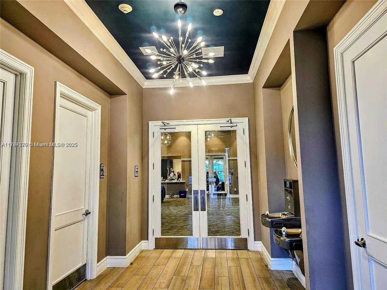 Small Image of 4200 HILLCREST DR #1017, Hollywood Number 21