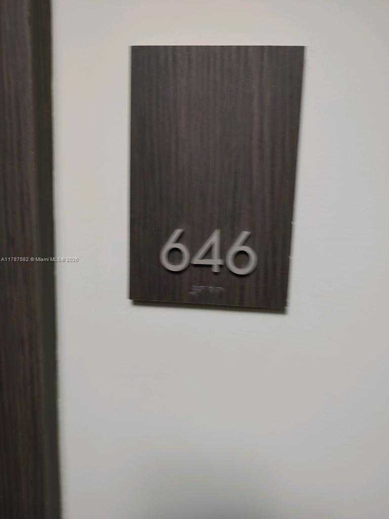 Small Image of 20515 EAST COUNTRY CLUB DR #646, Aventura Number 2