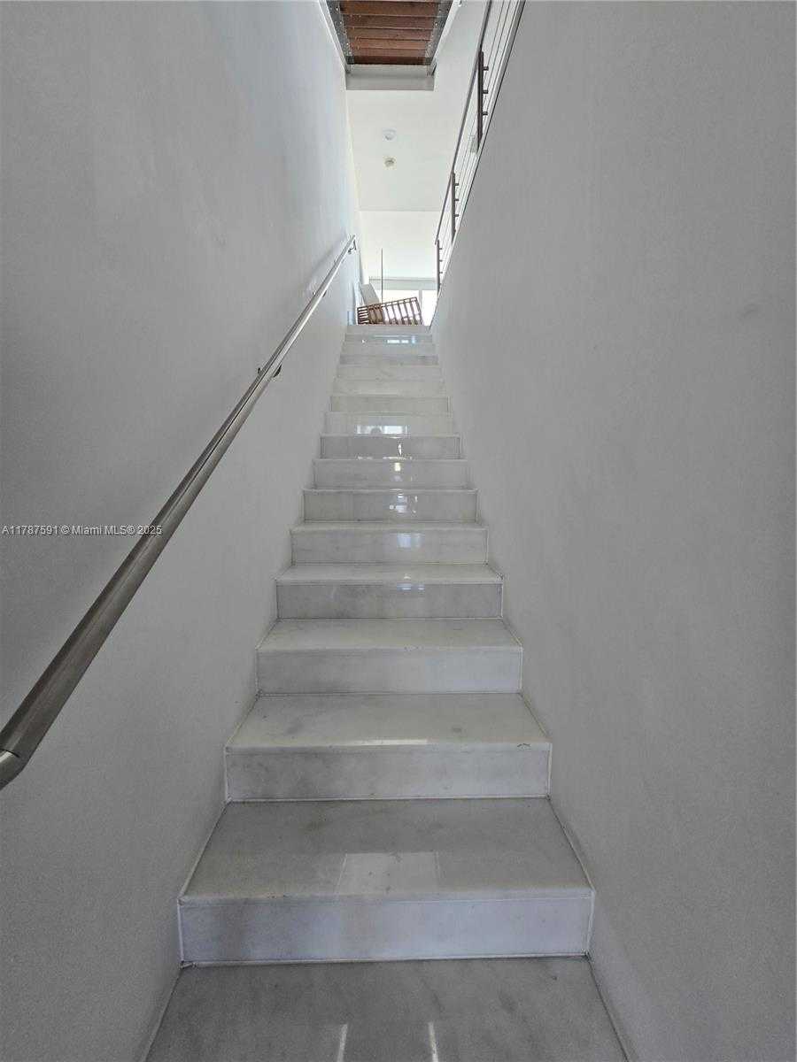 Small Image of 2950 NORTH EAST 188TH ST #501, Aventura Number 25