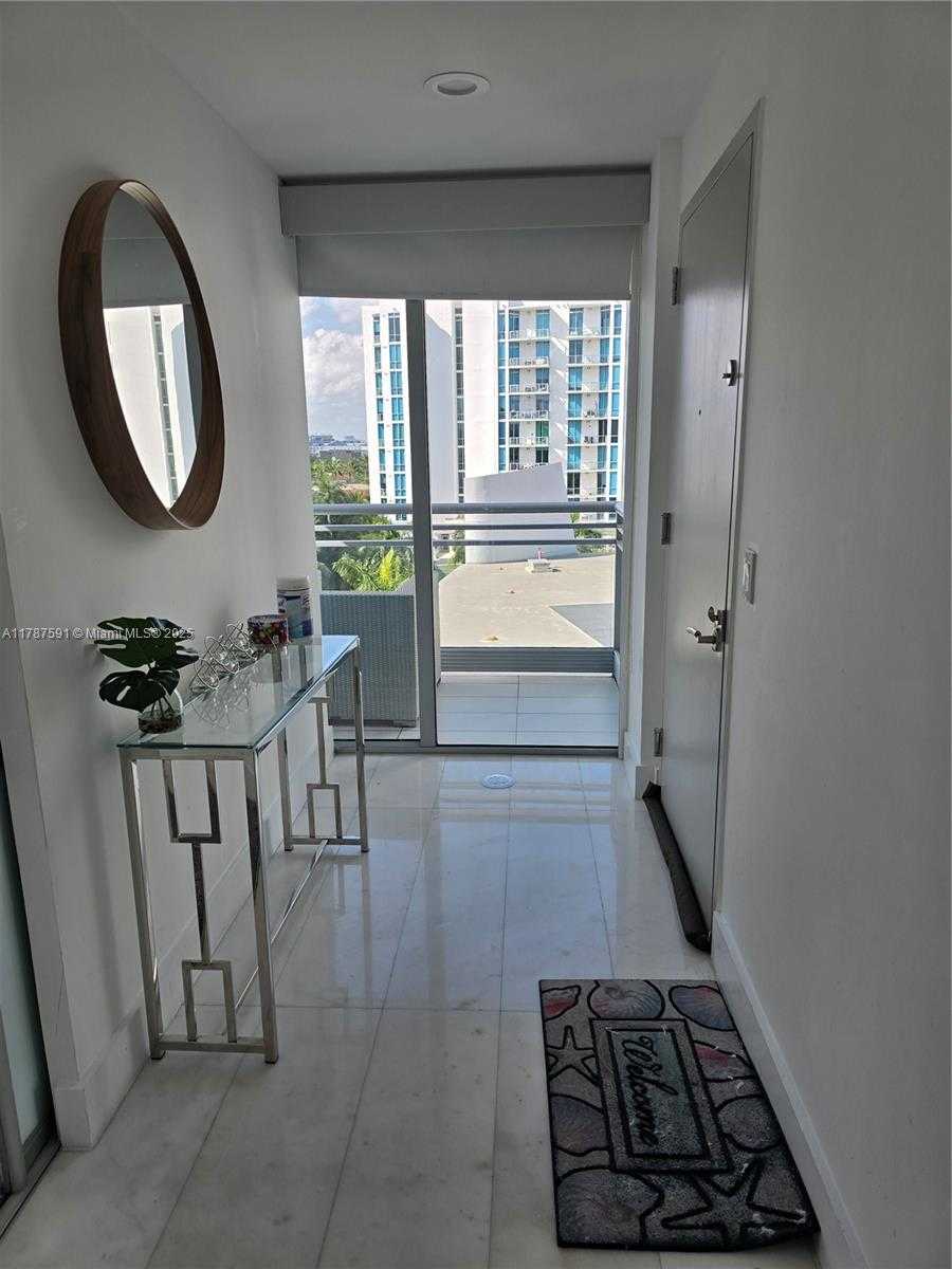 Small Image of 2950 NORTH EAST 188TH ST #501, Aventura Number 4