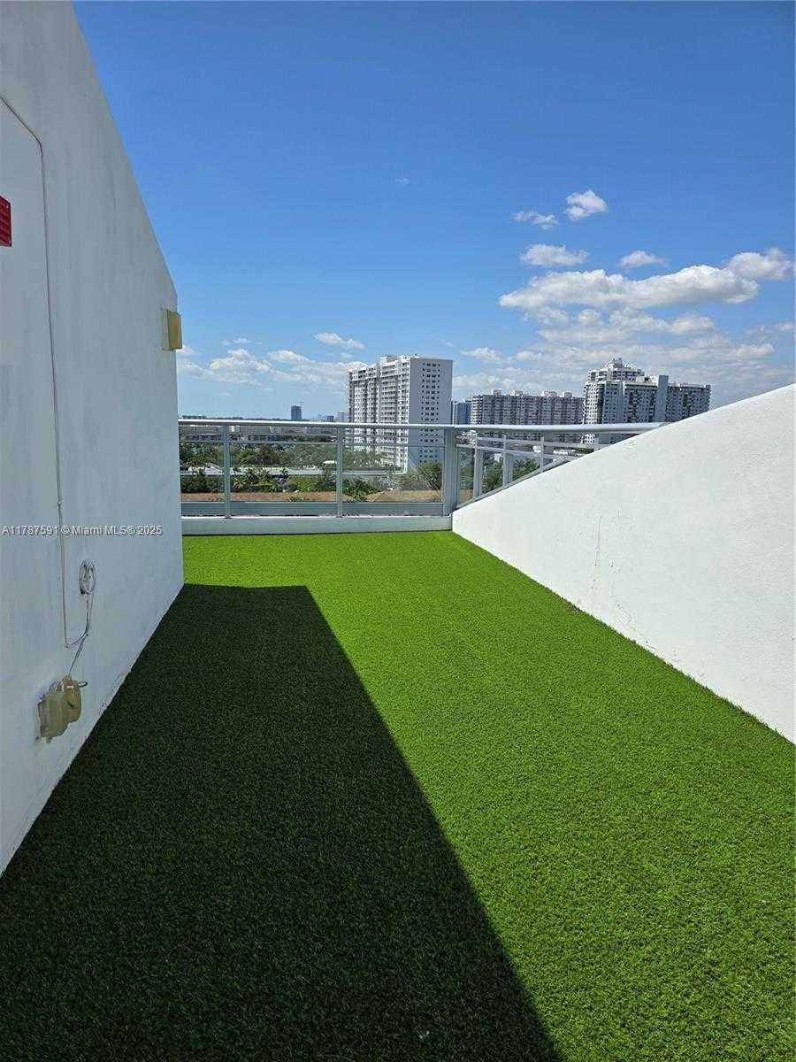 Small Image of 2950 NORTH EAST 188TH ST #501, Aventura Number 45
