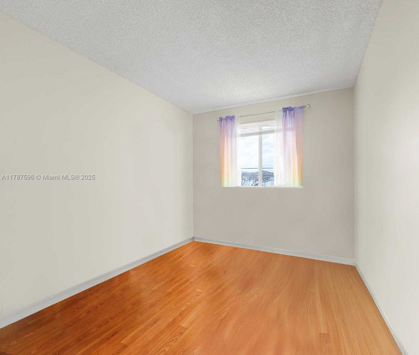 Small Image of 2308 SOUTH EAST 24TH AVE #2308, Homestead Number 20