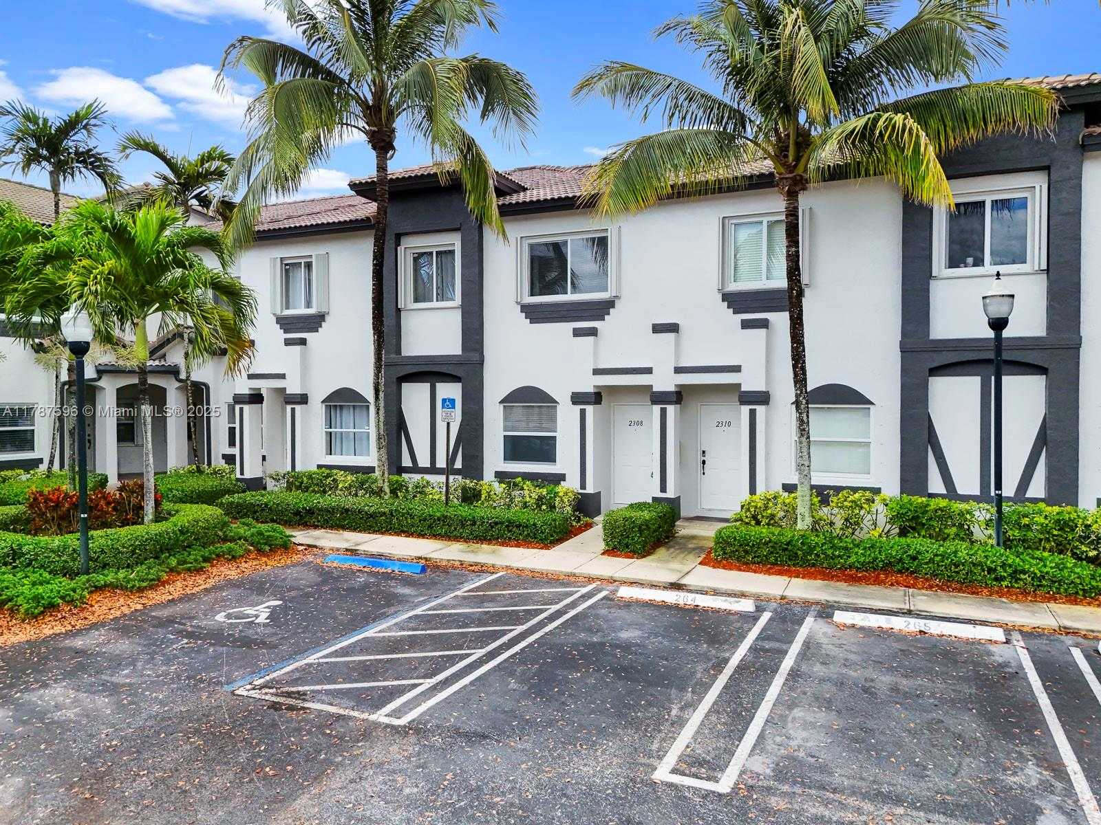 Small Image of 2308 SOUTH EAST 24TH AVE #2308, Homestead Number 3