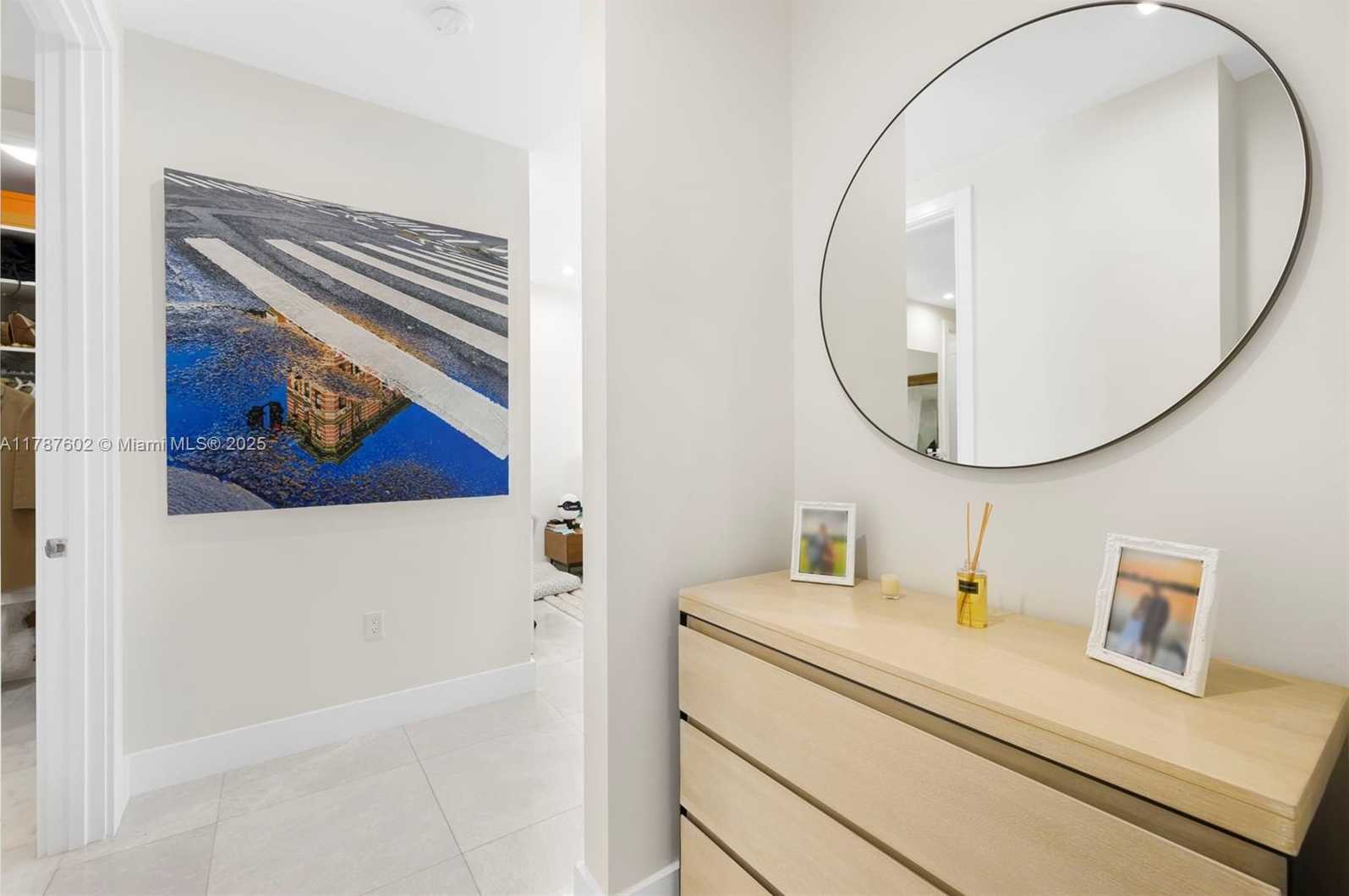 Small Image of 718 VALENCIA AVE #206, Coral Gables Number 34