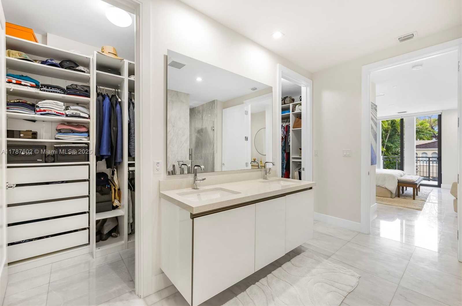 Small Image of 718 VALENCIA AVE #206, Coral Gables Number 41