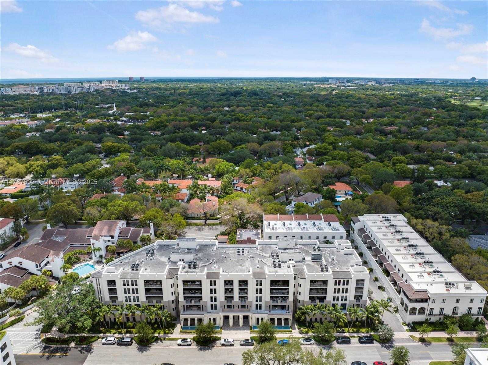 Small Image of 718 VALENCIA AVE #206, Coral Gables Number 54
