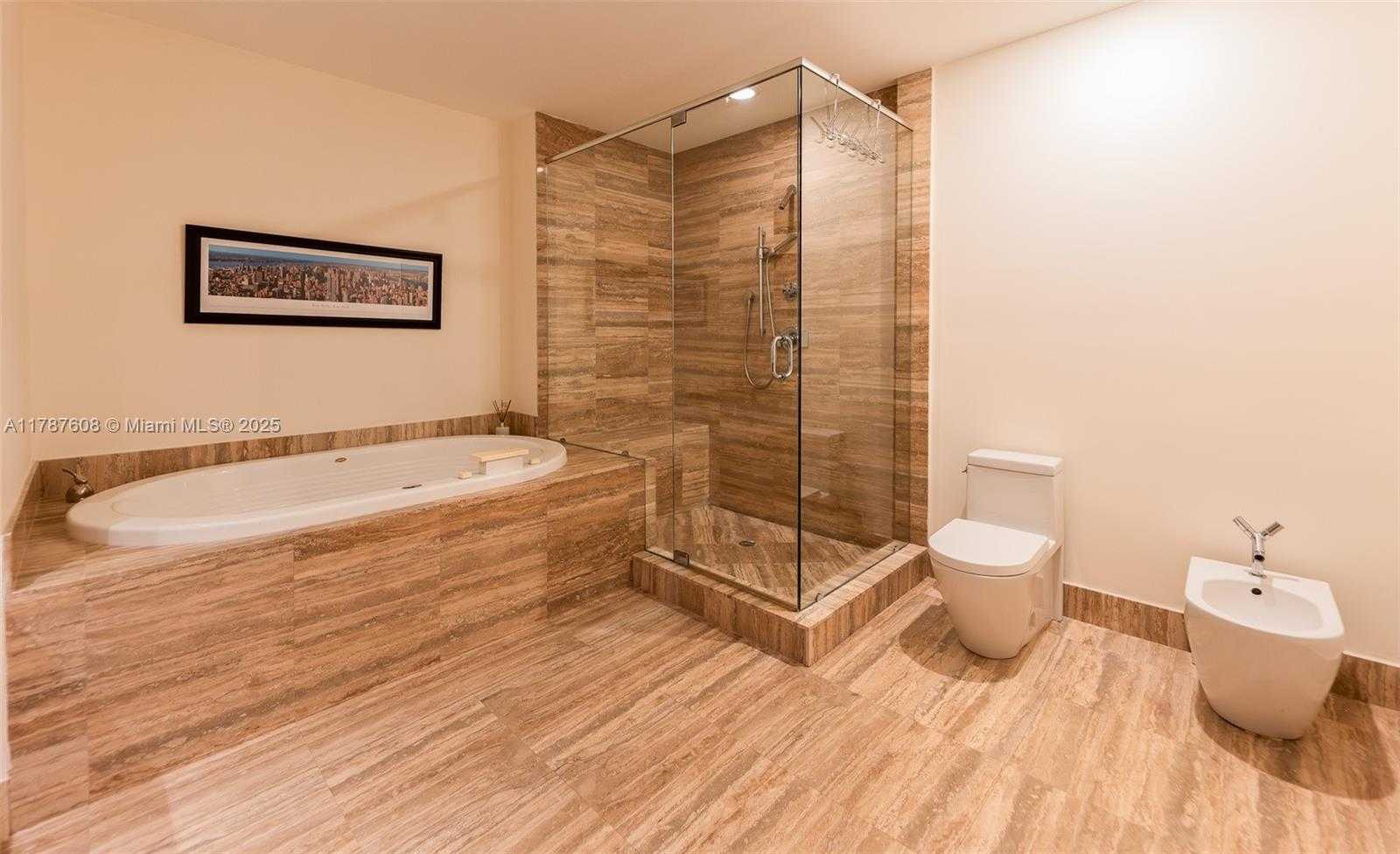 Small Image of 15901 COLLINS AVE #2502, Sunny Isles Beach Number 11