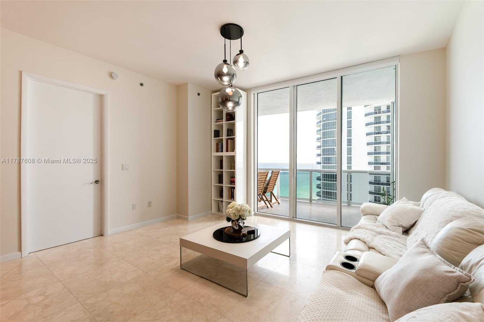 Small Image of 15901 COLLINS AVE #2502, Sunny Isles Beach Number 39