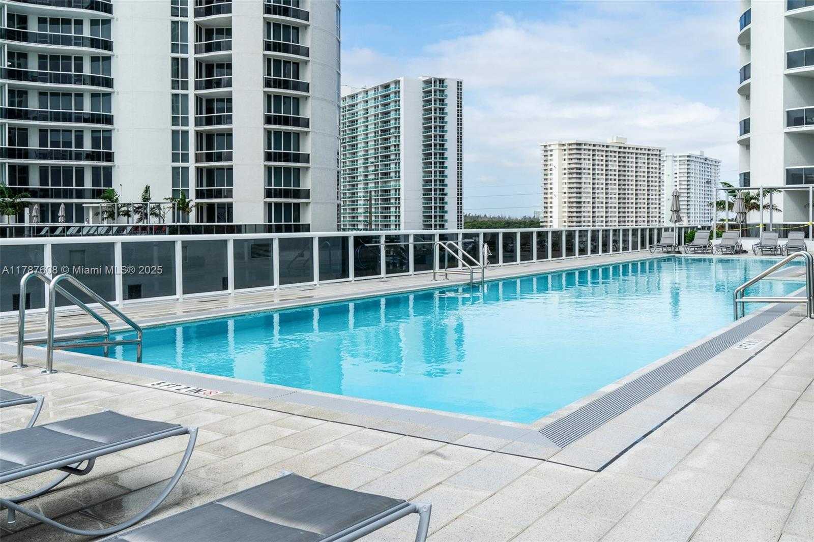 Small Image of 15901 COLLINS AVE #2502, Sunny Isles Beach Number 50