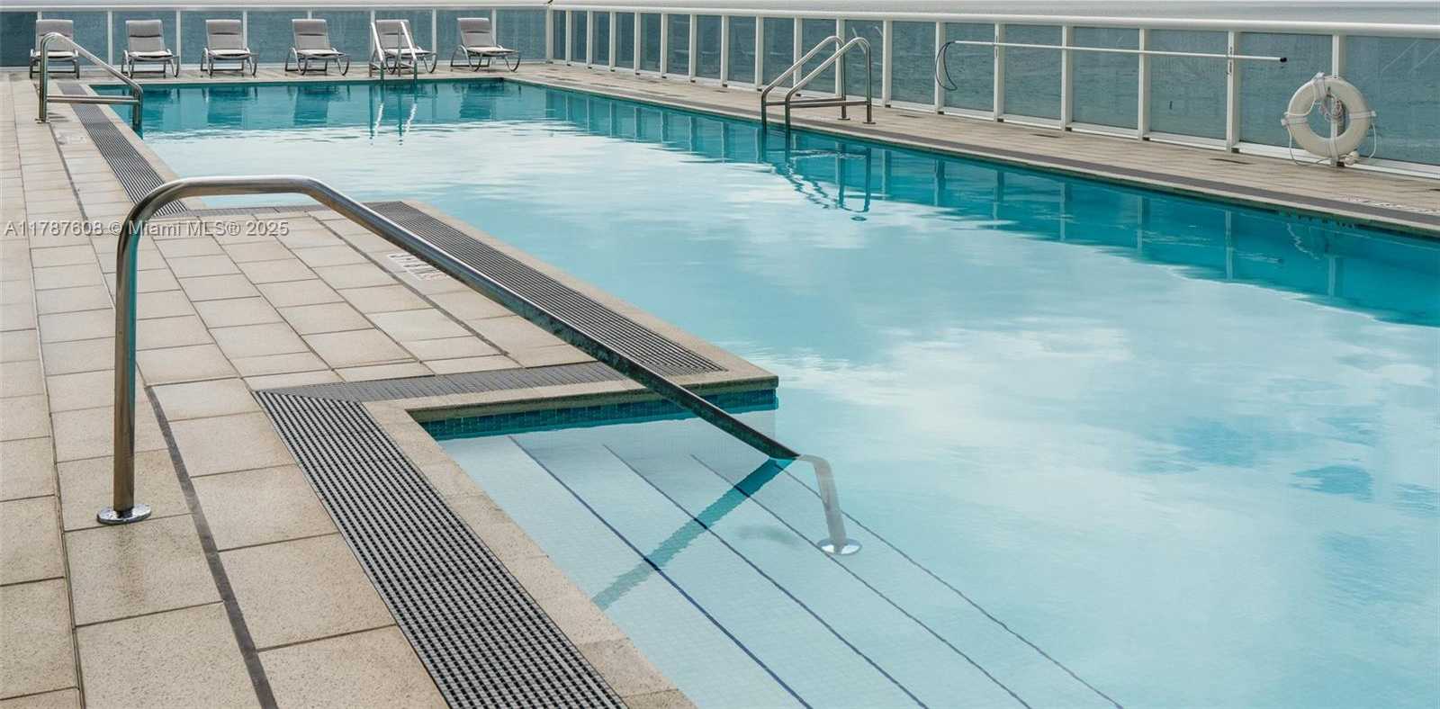Small Image of 15901 COLLINS AVE #2502, Sunny Isles Beach Number 52