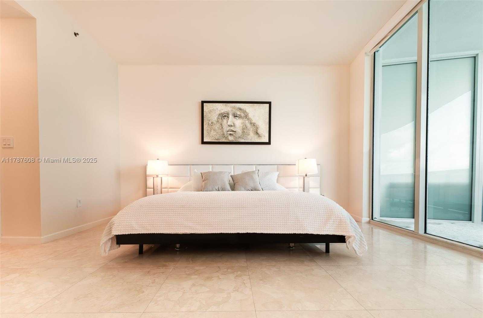 Small Image of 15901 COLLINS AVE #2502, Sunny Isles Beach Number 8