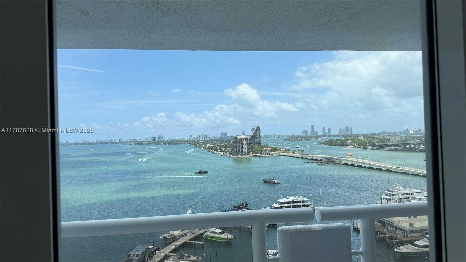 Small Image of 1717 NORTH BAYSHORE DR #A-1734, Miami Number 4