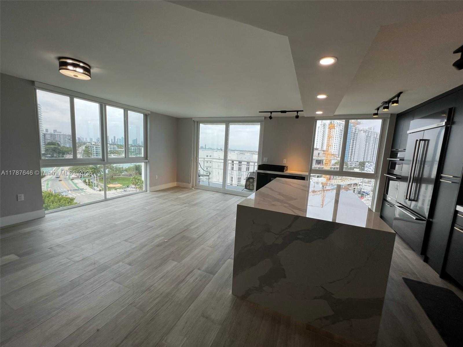 Small Image of 1688 WEST AVE #901, Miami Beach Number 23