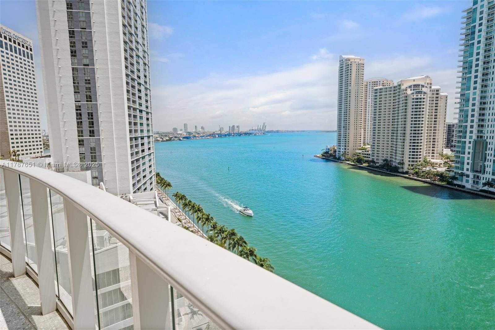 Small Image of 300 SOUTH BISCAYNE BLVD #L-802, Miami Number 52