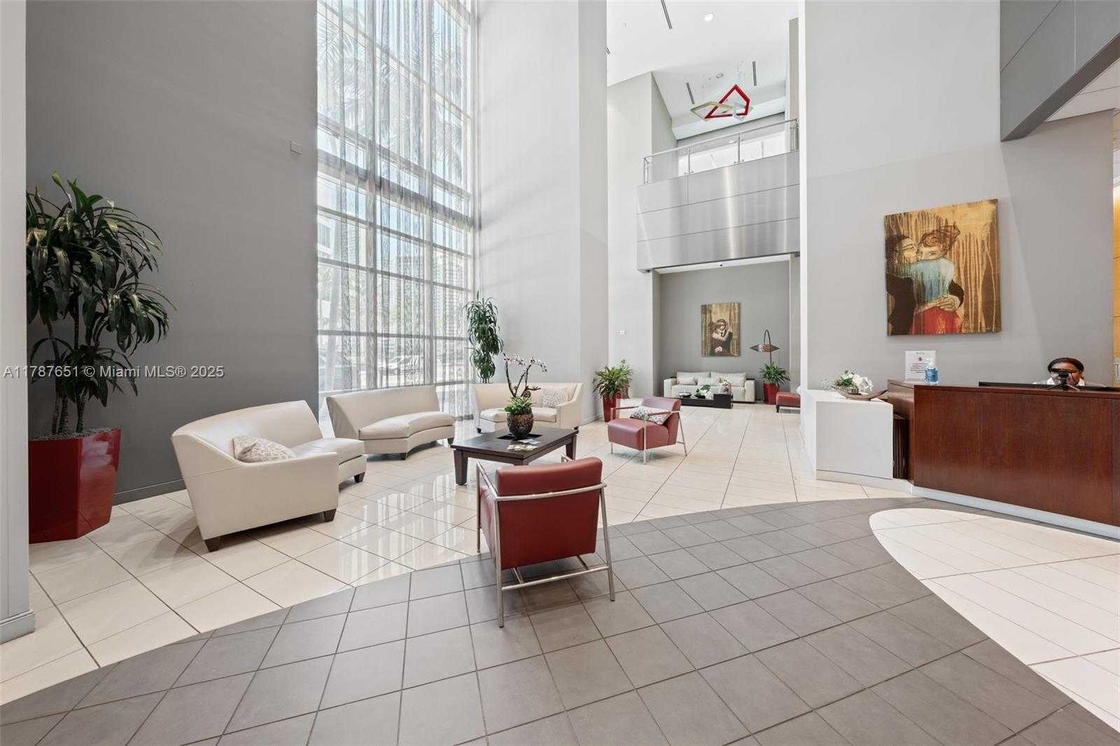 Small Image of 300 SOUTH BISCAYNE BLVD #L-802, Miami Number 59