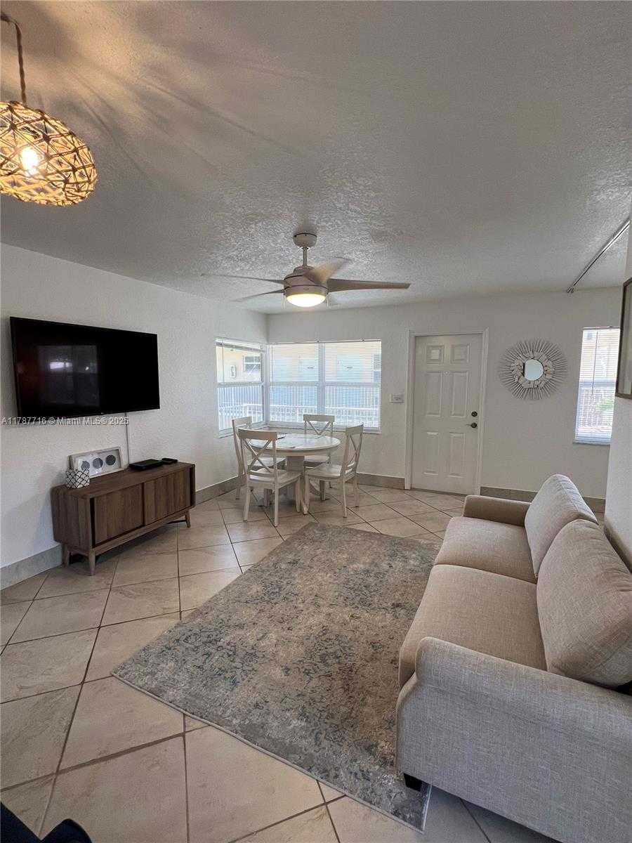 Small Image of 4520 EL MAR DR #16, Lauderdale By The Sea Number 12
