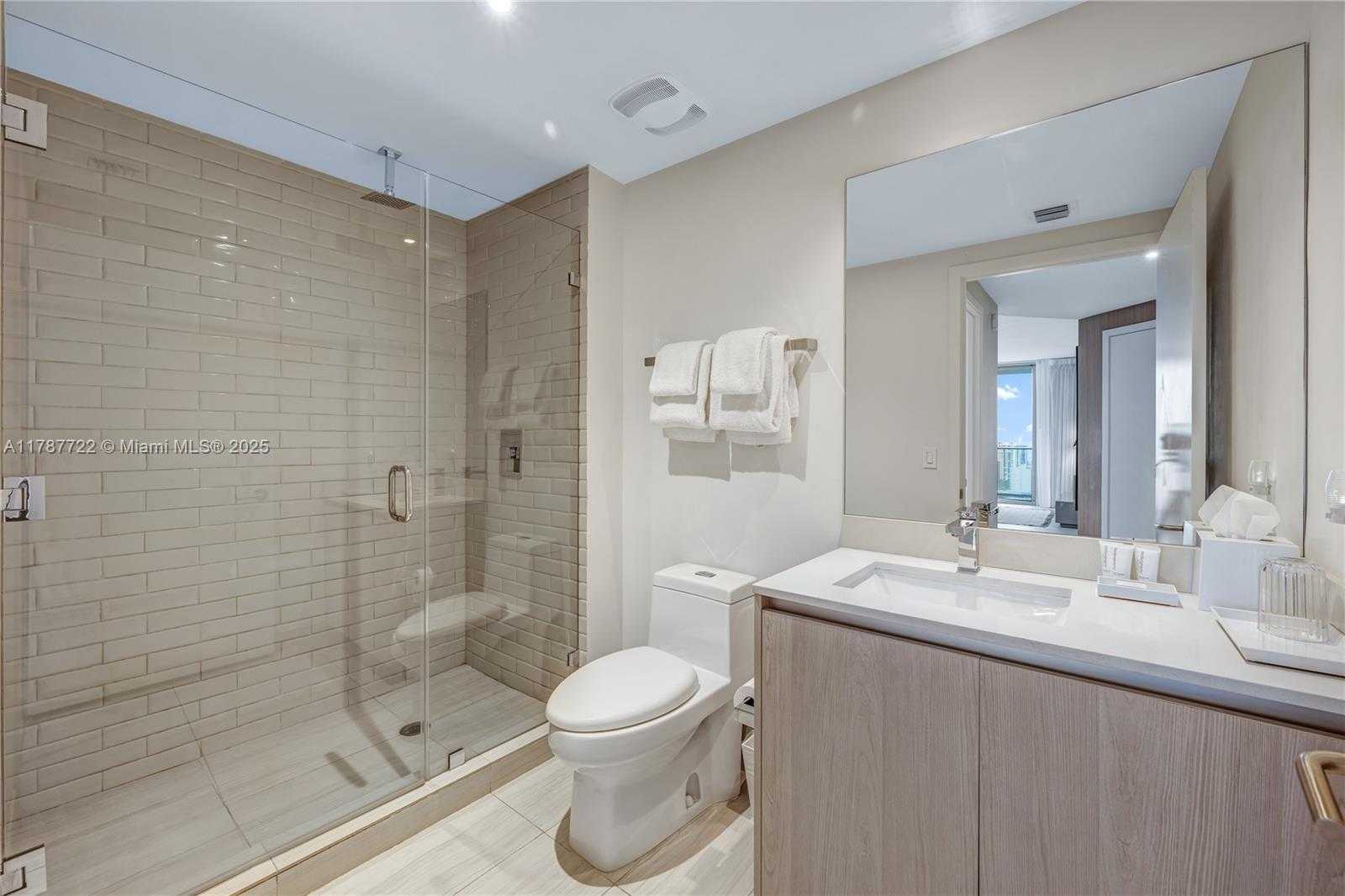 Small Image of 4010 SOUTH OCEAN DR #R2501, Hollywood Number 12