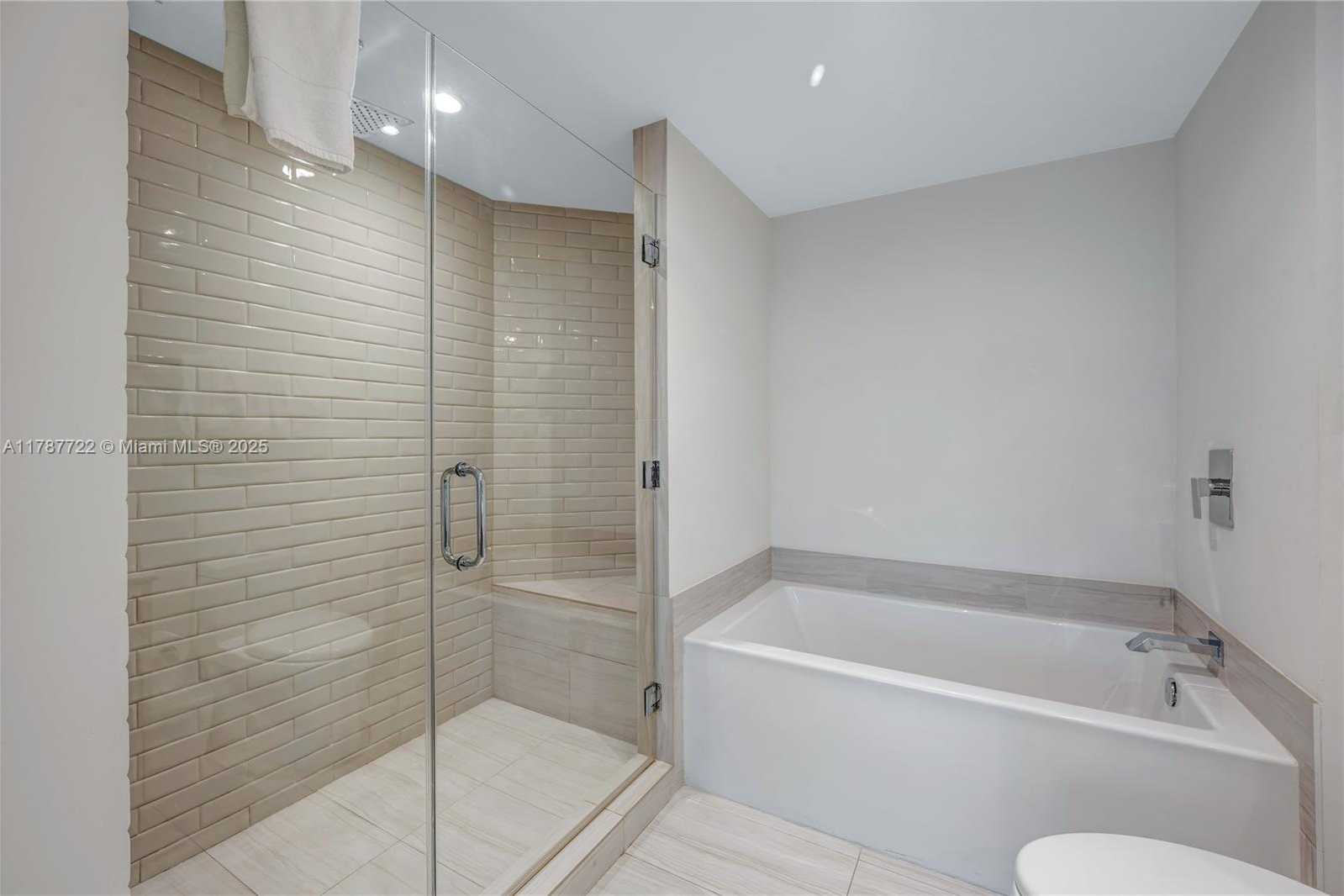 Small Image of 4010 SOUTH OCEAN DR #R2501, Hollywood Number 14