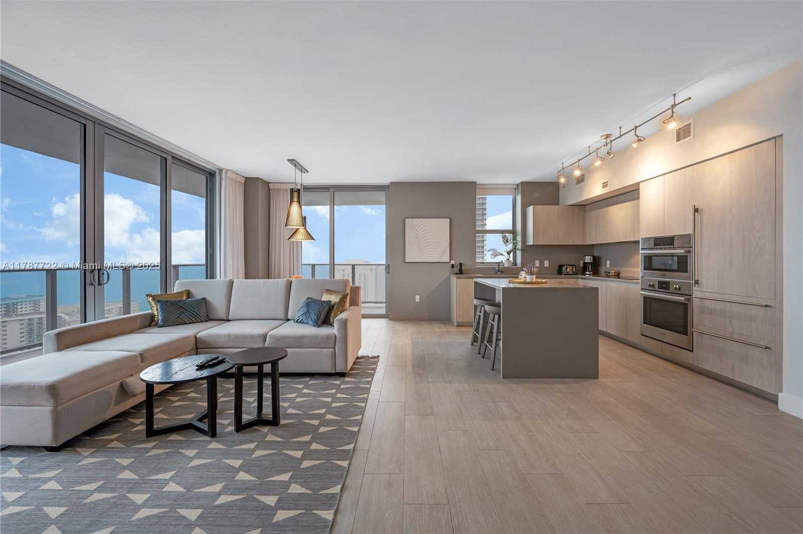 Small Image of 4010 SOUTH OCEAN DR #R2501, Hollywood Number 18