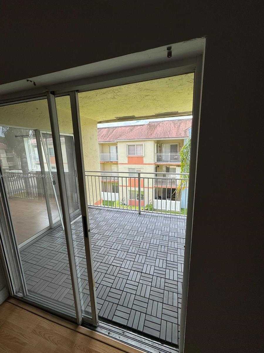 Small Image of 18880 NORTH WEST 57TH AVE #306, Hialeah Number 17