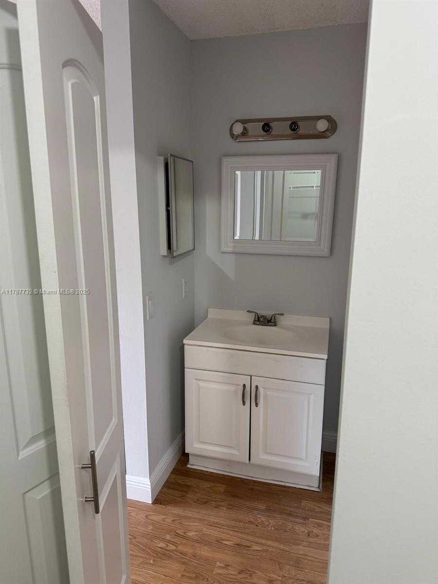 Small Image of 18880 NORTH WEST 57TH AVE #306, Hialeah Number 9