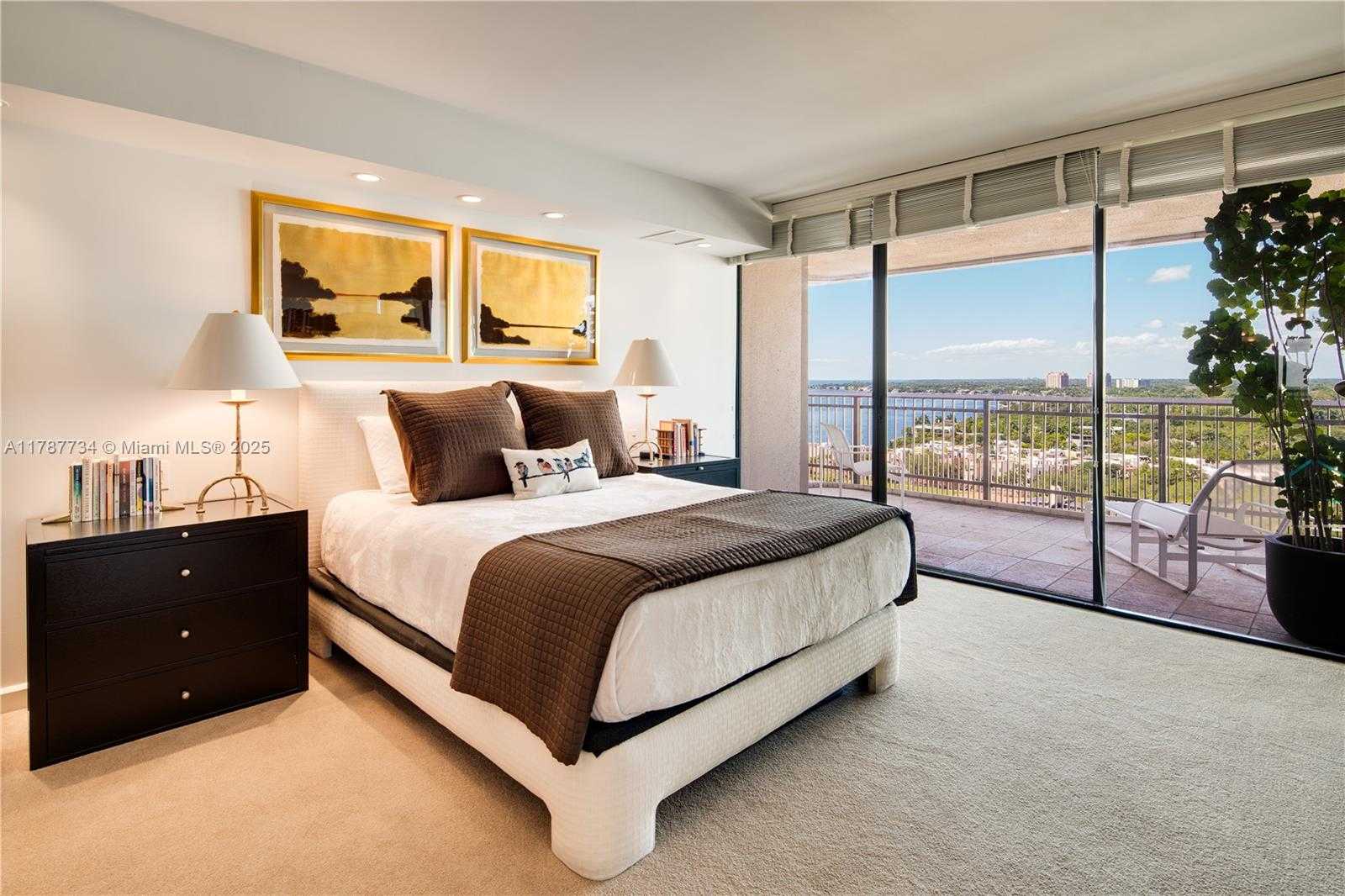 Small Image of 2901 SOUTH BAYSHORE DR #PH-F, Coconut Grove Number 15