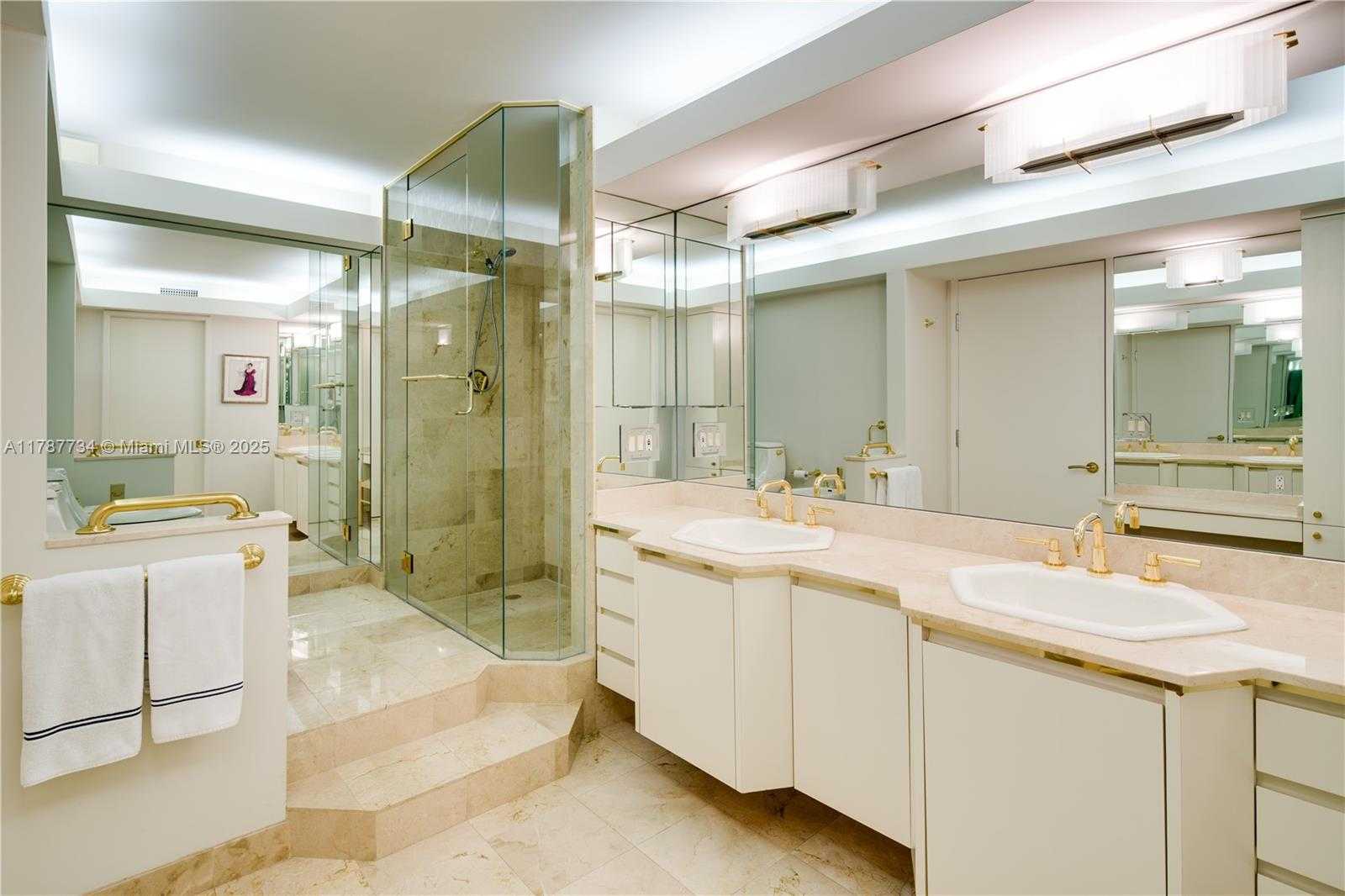 Small Image of 2901 SOUTH BAYSHORE DR #PH-F, Coconut Grove Number 16