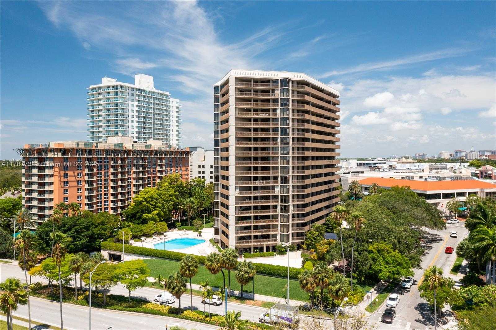 Small Image of 2901 SOUTH BAYSHORE DR #PH-F, Coconut Grove Number 30