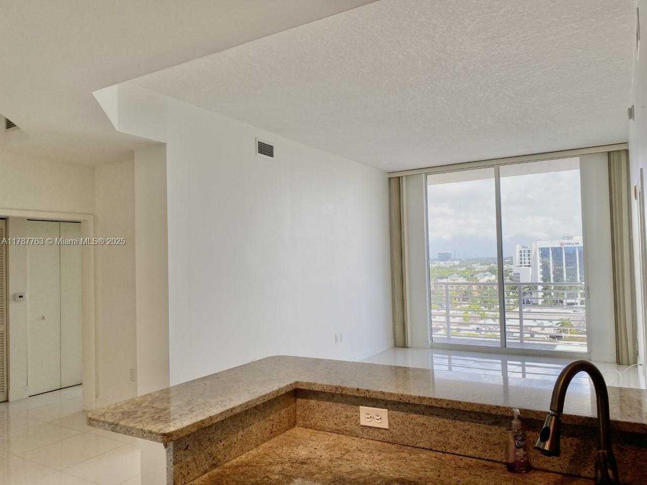 Small Image of 18800 NORTH EAST 29TH AVE #PH5, Aventura Number 10