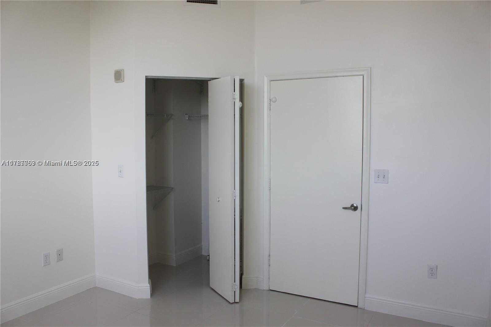 Small Image of 18800 NORTH EAST 29TH AVE #PH5, Aventura Number 16